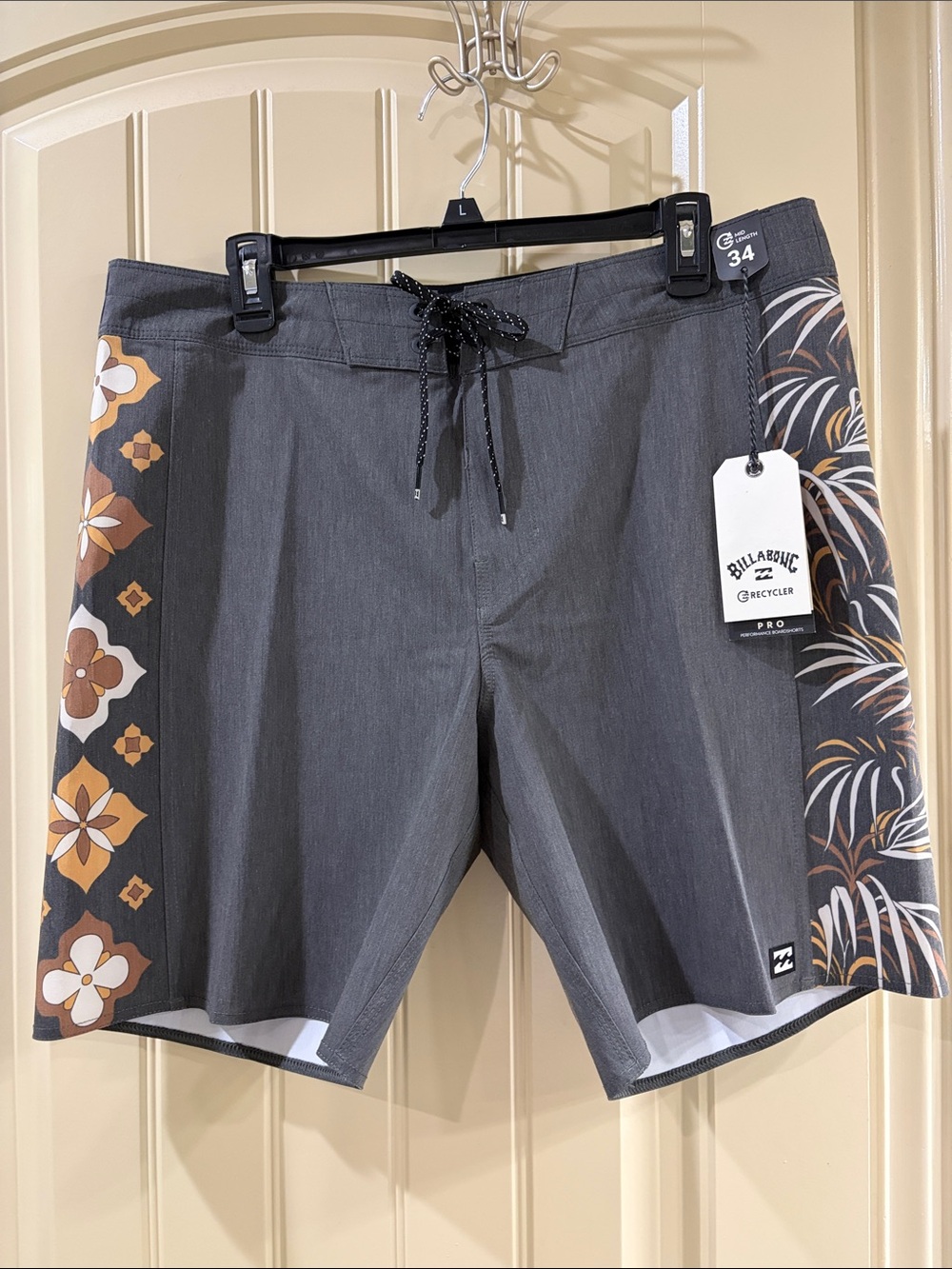 Men’s Board Shorts by Billabong Brand. NWT!